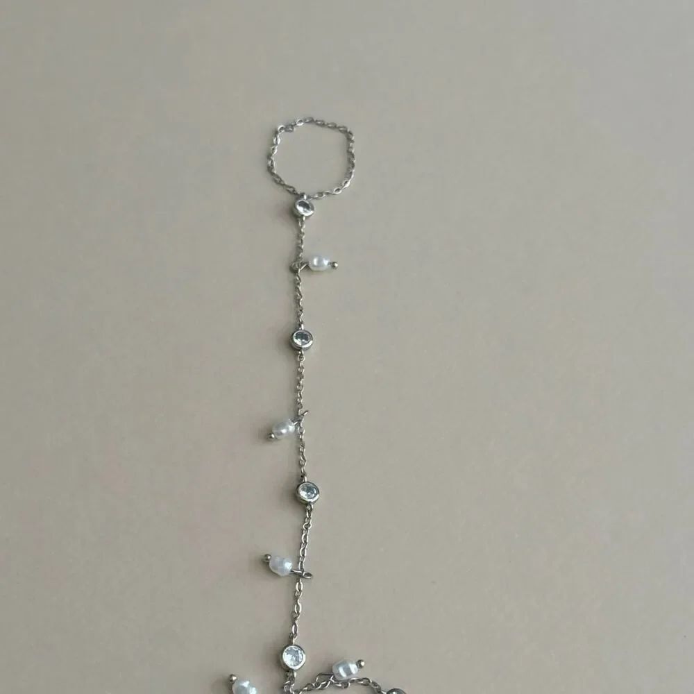 pearl crystal hand chain D106 - Picture 6 of 7